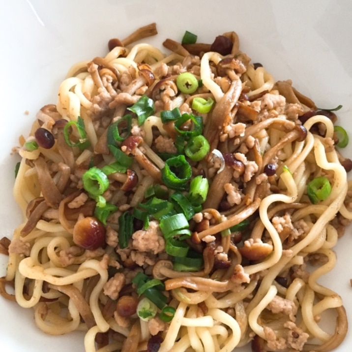 シャキシャキがおいしい かきのきだけの焼きそば レシピ 作り方 By ぽよっちぷーちゃん 楽天レシピ シャキシャキがおいしい かきのきだけの焼きそば レシピ 作り方 By ぽよっちぷーちゃん 楽天レシピ